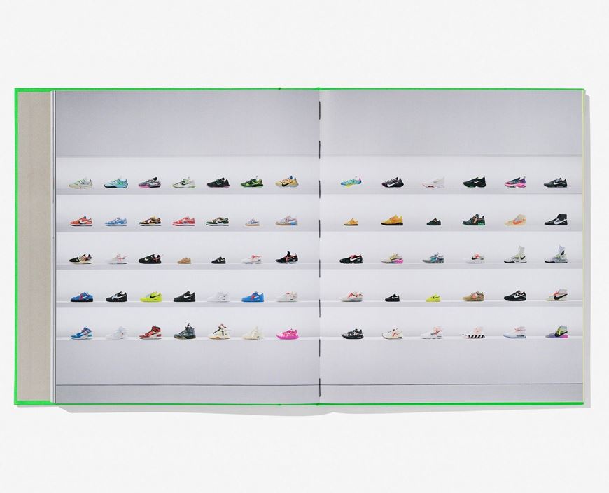Something's off - Virgil Abloh. Nike. ICONS