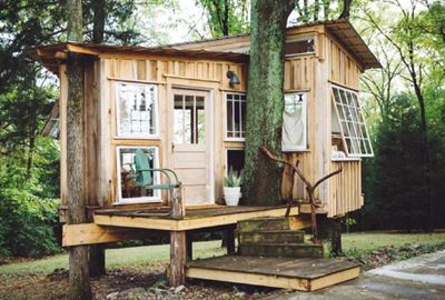 TINY HOUSES