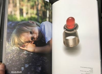 HUNT: Kadri Mälgu ehtekogu - Kadri Mälk's Jewellery Collection