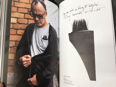 HUNT: Kadri Mälgu ehtekogu - Kadri Mälk's Jewellery Collection