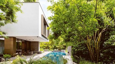 Stephan Maria Lang - Living with Gardens